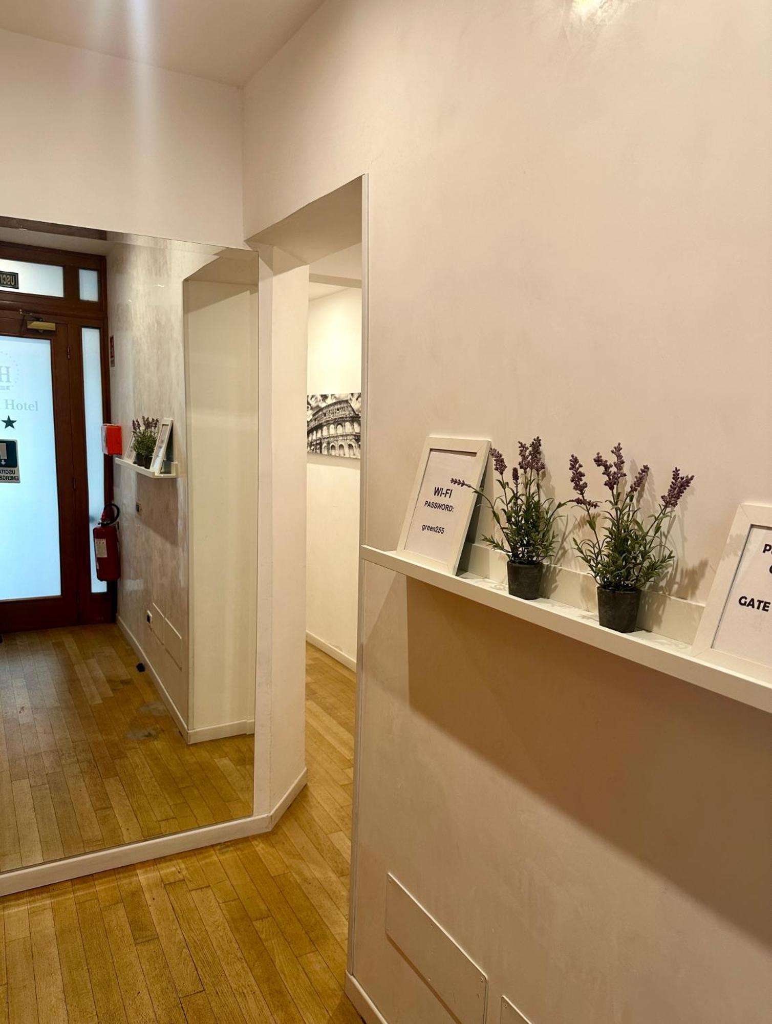 Green Hotel, Rome